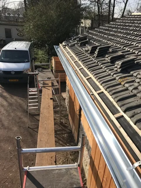 Lood- en zinkwerk